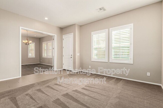 Building Photo - 21004 E Sunset Dr