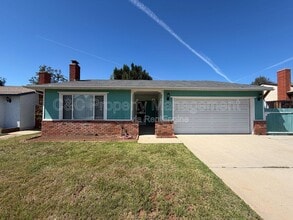 Building Photo - 1726 Vulcan St