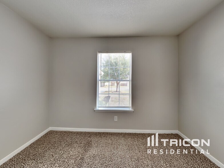 Building Photo - 6930 Waterlilly View Ln