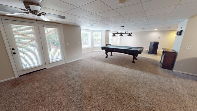 Building Photo - Beautiful 4 Bedroom with finished basement...