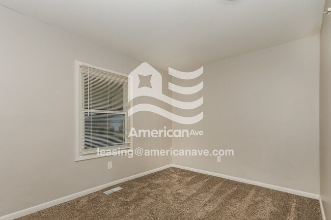 Building Photo - 2221 Cadie Ave