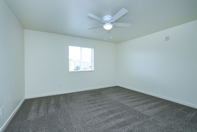 Building Photo - 21155 Gosling Rd