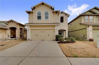 Building Photo - 9501 Sweetgum Dr