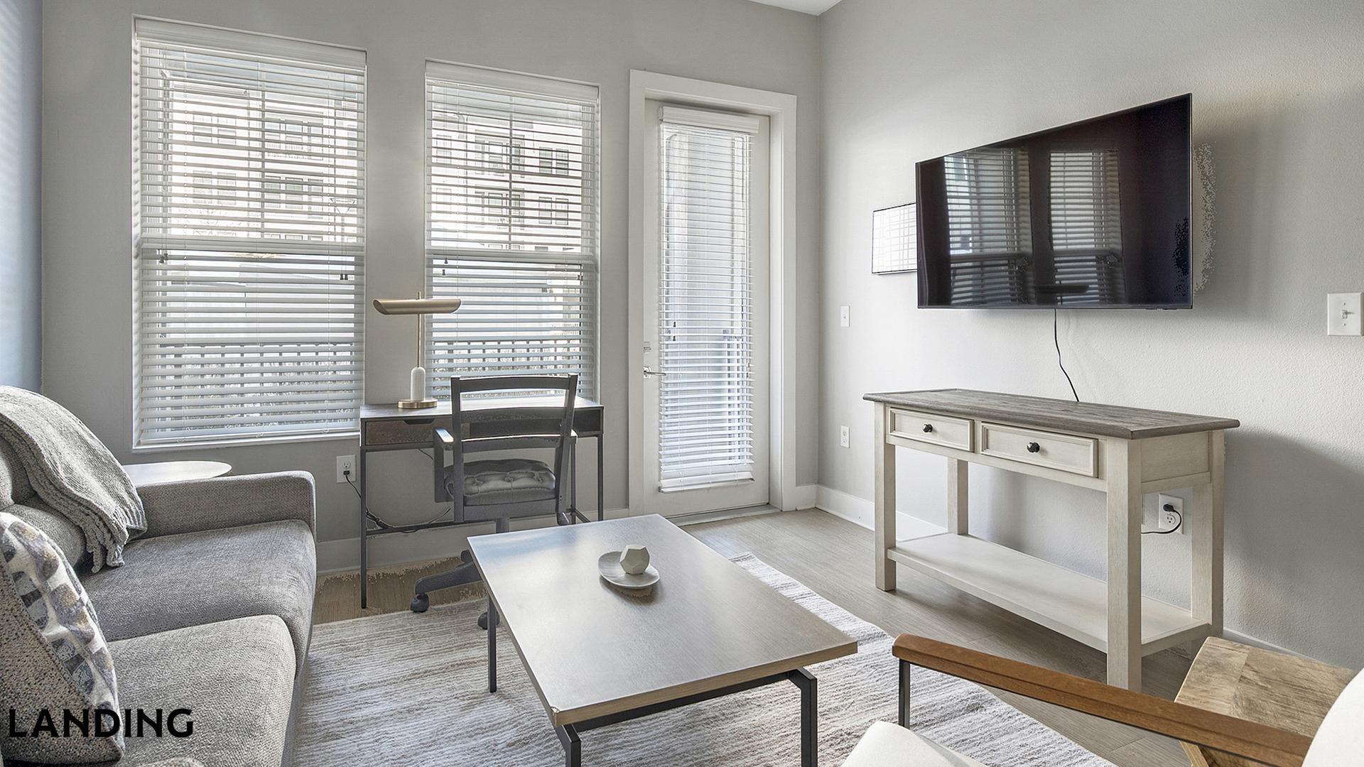 Building Photo - 15401 Chenal Pkwy