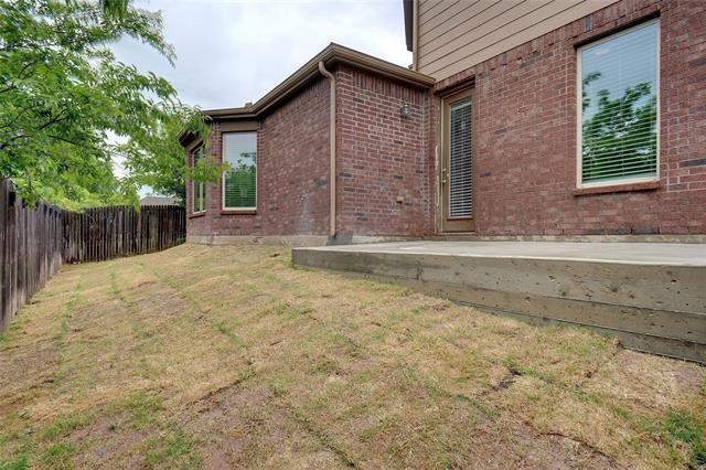 Building Photo - 8721 Maple Ridge Trail