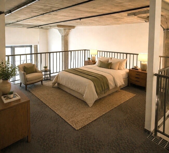 Building Photo - 156 Porter St