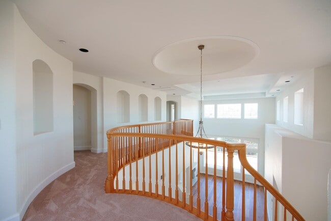 Building Photo - 26148 Legends Ct