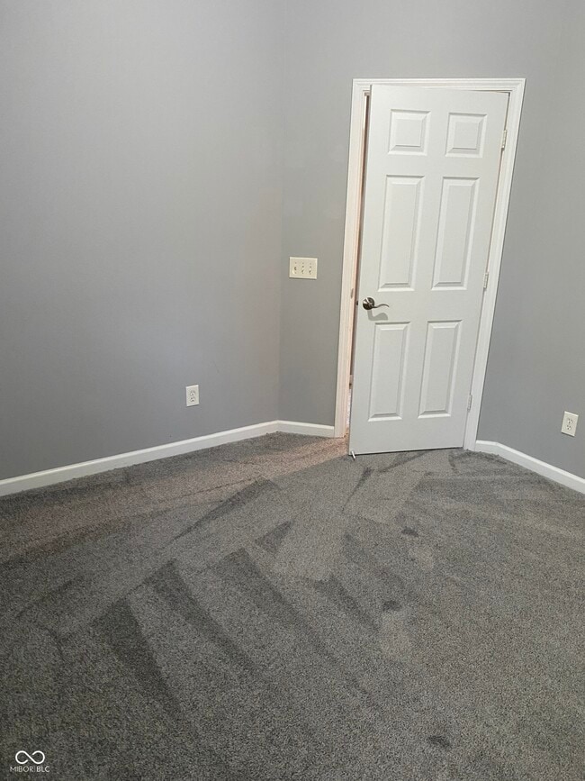 Building Photo - 9448 Tanhurst Dr