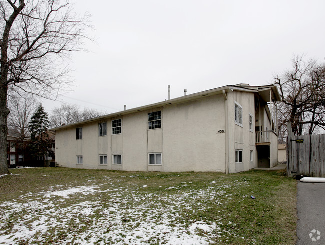 Building Photo - Norwich Court Apartments