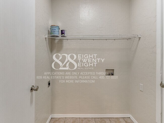 Building Photo - PRELEASING NOW FOR JULY 2026! Amazing 3 Bed/2.5 Bath/2-Car Garage Condo Minutes from Campus!