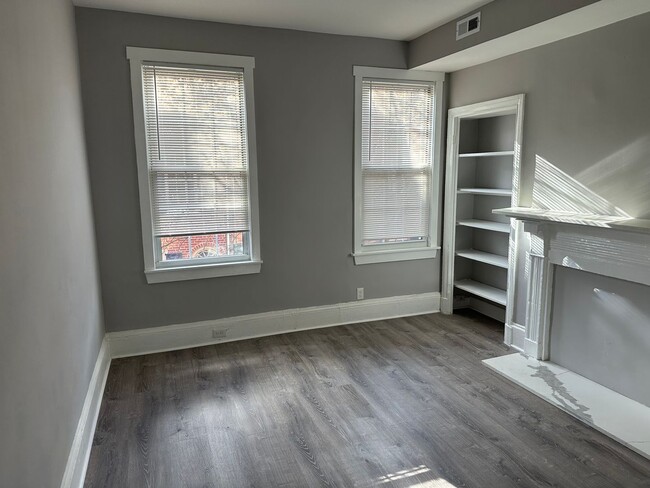 Building Photo - 311 Gaskill St