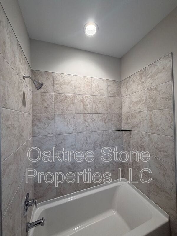 Building Photo - 1973 Hollywood Rd