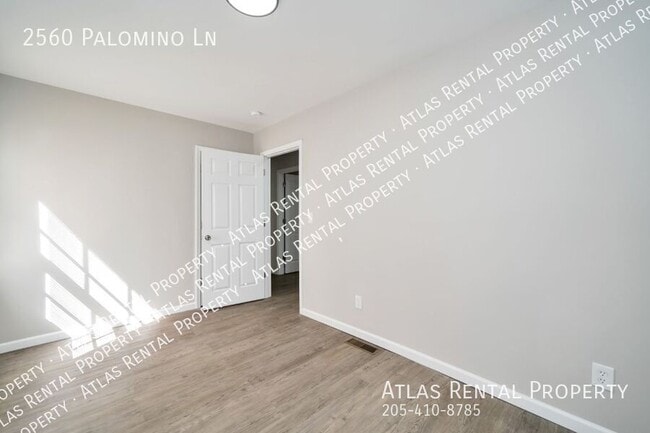 Building Photo - 2560 Palomino Ln