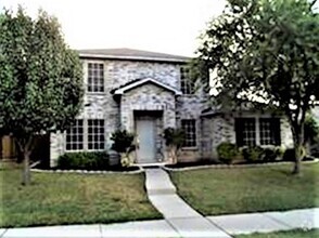 Building Photo - 1699 Wildrose Dr