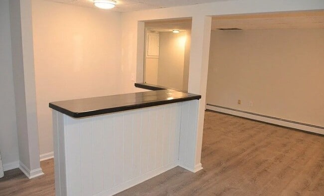 Building Photo - Ideally located 3 bedroom home in Westford...