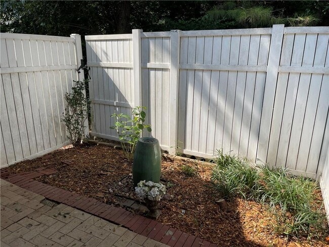 Building Photo - 3322 Hidden Cove Cir NW