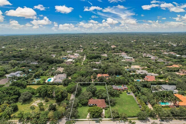 Building Photo - 6250 SW 88th St