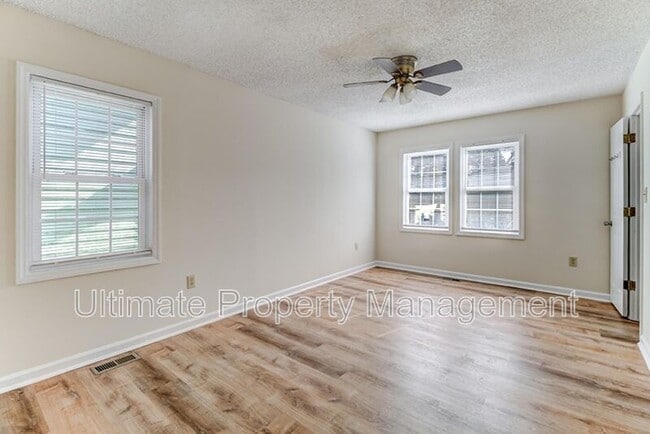 Building Photo - 1314 Dock St