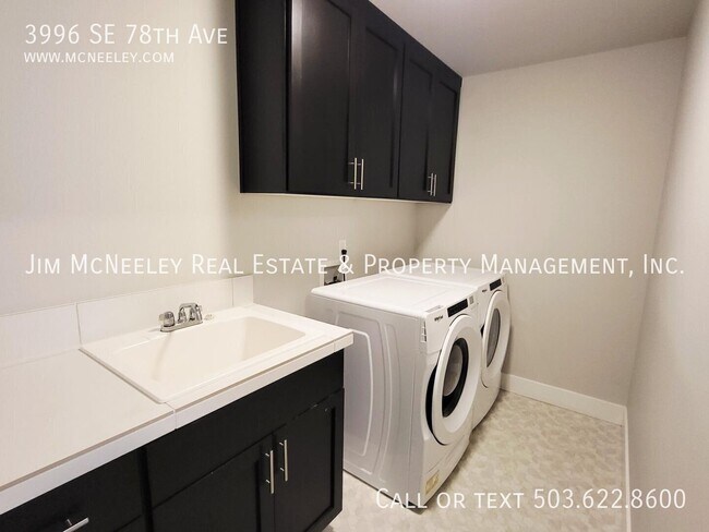 Building Photo - 3996 SE 78th Ave