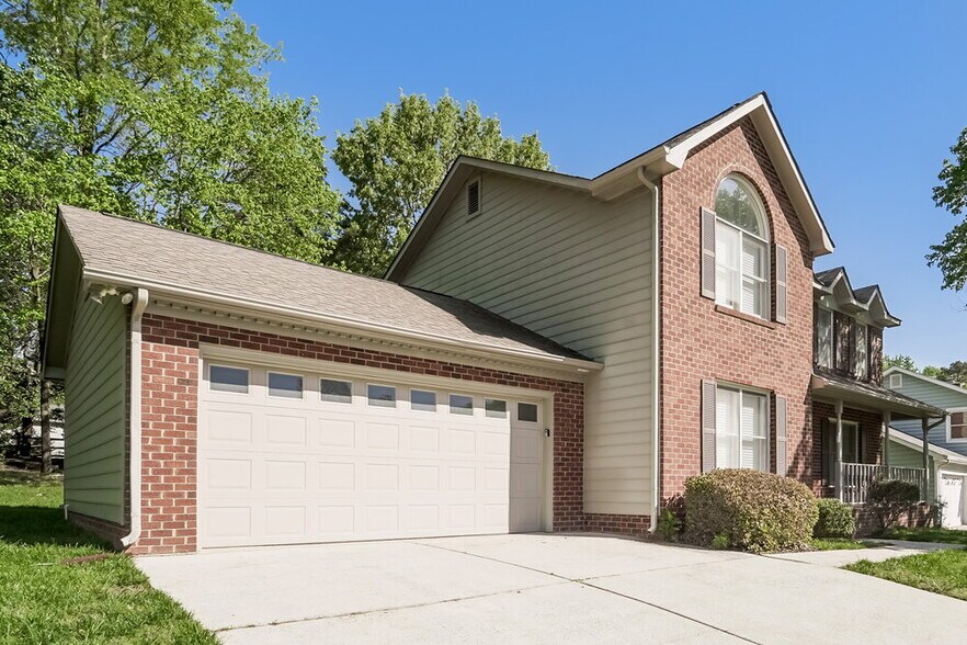 Building Photo - 938 Brightmoor Dr