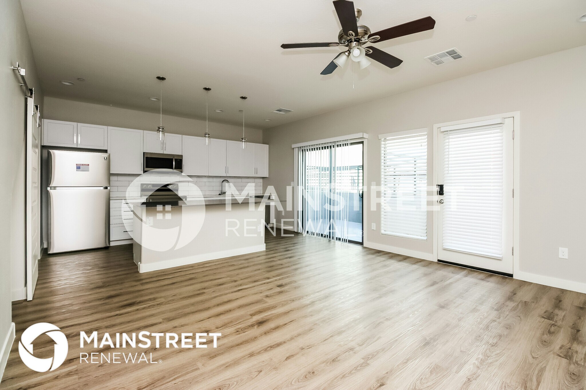 Building Photo - 1119 S Stapley Dr