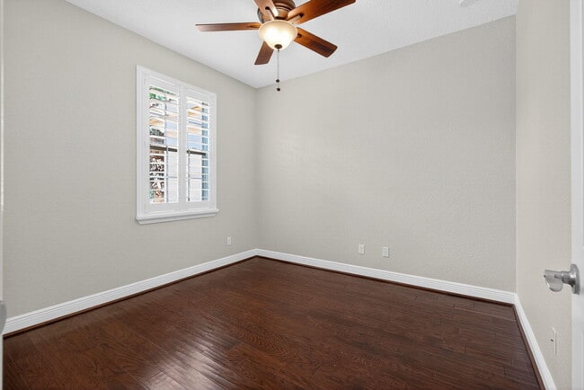 Building Photo - 5072 Dulce Ct