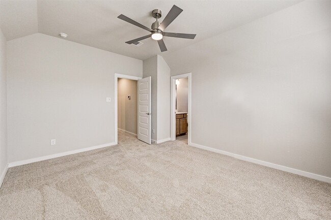 Building Photo - 23502 Persimmon Crk Ln