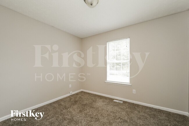 Building Photo - 208 Pleasant Way