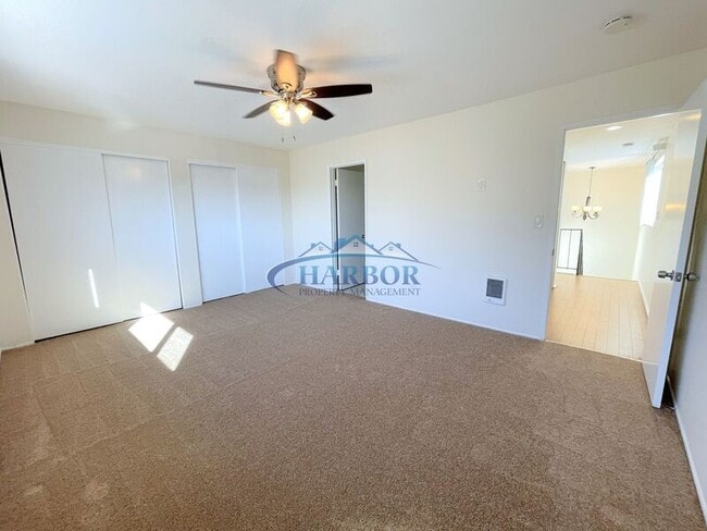 Building Photo - 1107 Opal St