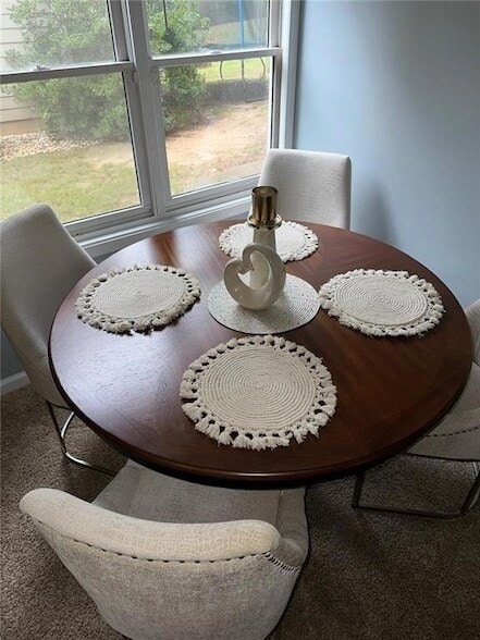 Building Photo - 3759 Grayridge Dr