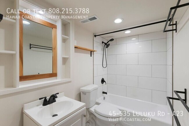 Building Photo - 45-535-535 Luluku Rd