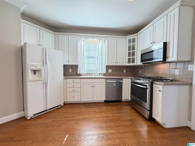 Building Photo - 6373 Legacy Ln