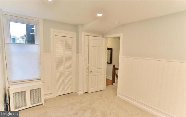 Building Photo - 855 N 24th St