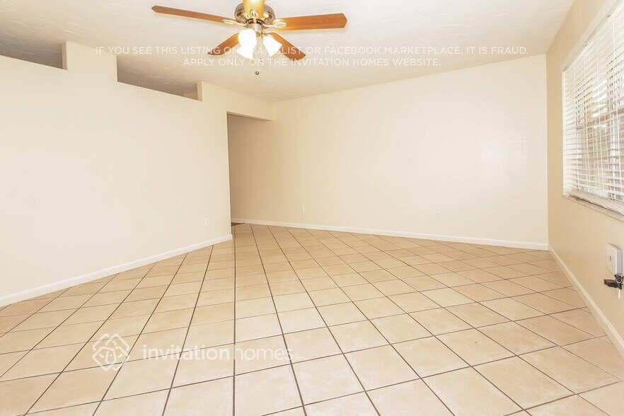 Building Photo - 412 59th Ave Dr W