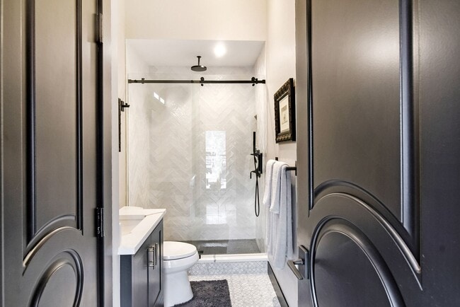 Building Photo - Summer in Downtown, historic Breckenridge! Luxury Home, Walk to Everything!