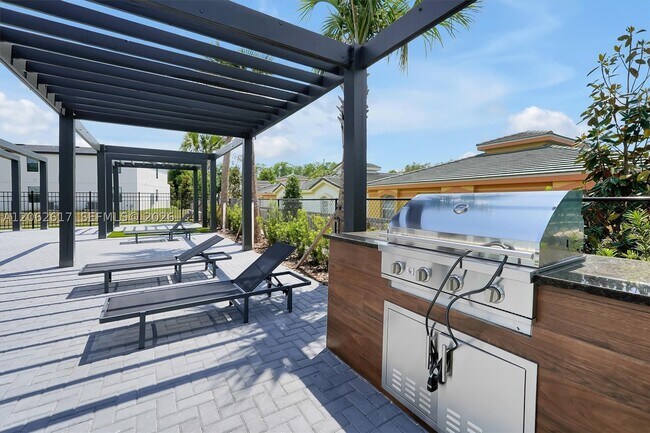 Building Photo - 3223 Sustainable 0