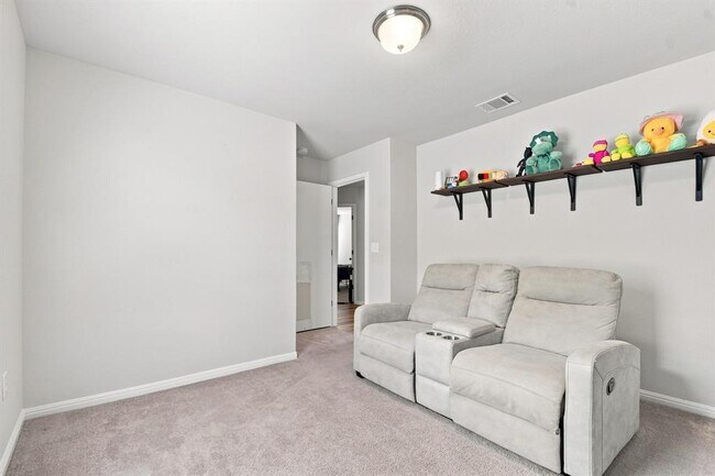 Building Photo - 241 Eagle Brook Ln