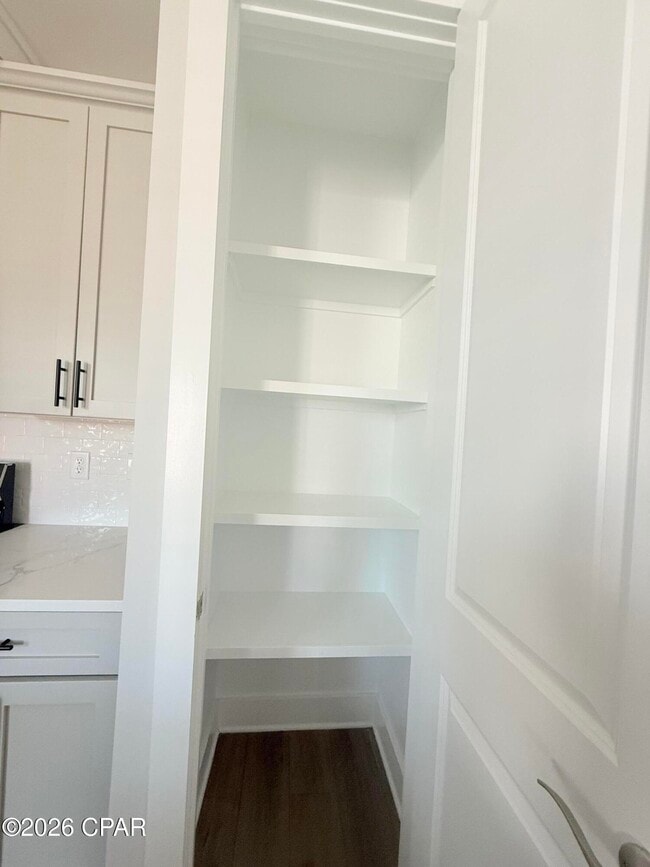 Building Photo - 841 Breakfast Point Blvd