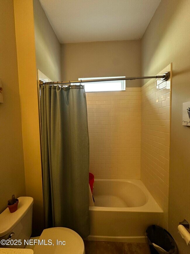 Building Photo - 8613 Homeplace Dr