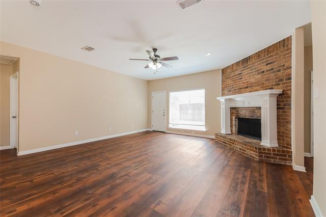 Building Photo - 9306 Chimneywood Dr