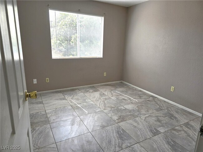 Building Photo - 2755 Twistingbow Ln