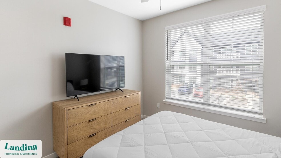 Building Photo - 393 Johns Rd NW