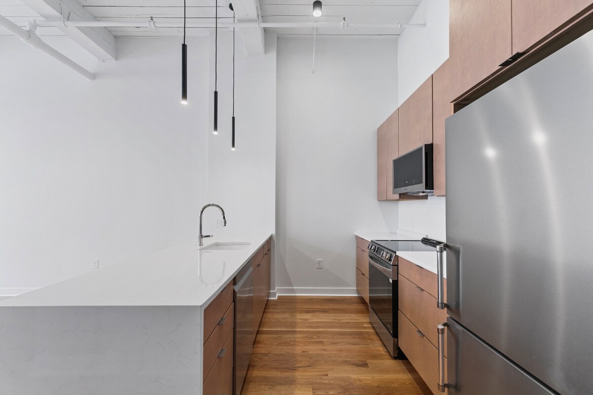 Building Photo - 2201 E Main St