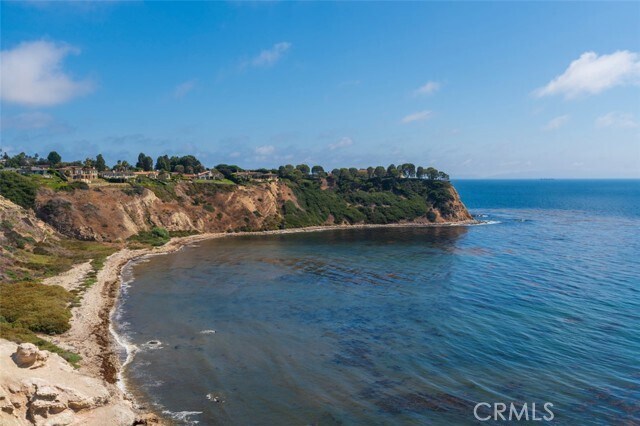 Building Photo - 7307 Lunada Vista