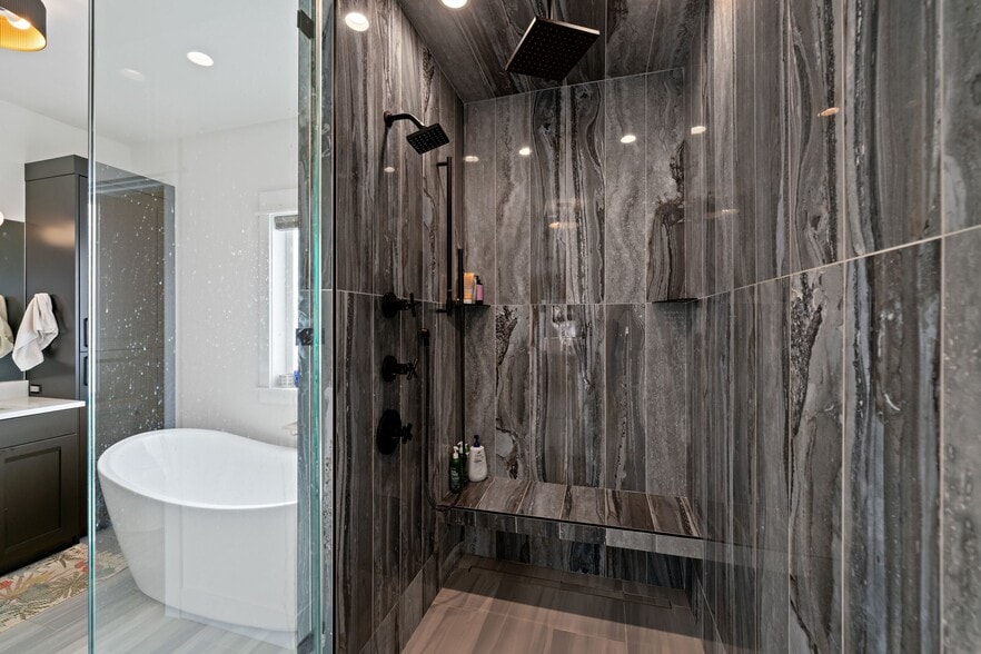 Building Photo - 4451 Alexander St