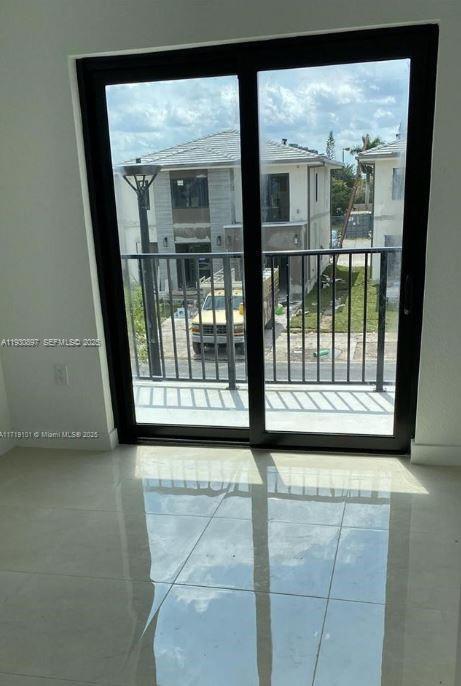 Building Photo - 1167 NW 2nd St