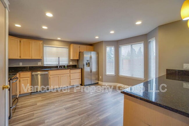 Building Photo - 5606 NE 48th Ave