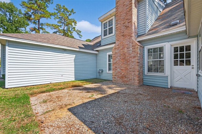 Building Photo - 1714 Corral Dr