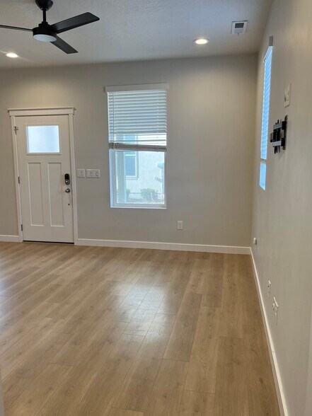 Building Photo - 2149 N 750 W