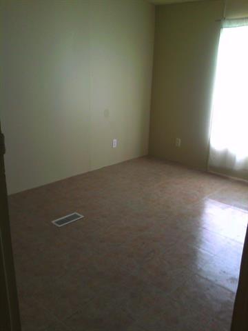 Building Photo - 116 Porter Cir